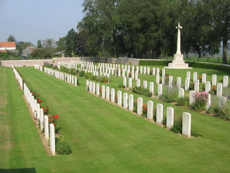 ST. POL BRITISH CEMETERY, ST. POL-SUR-TERNOISE France