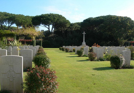  BEACH HEAD WAR CEMETERY, Anzio,