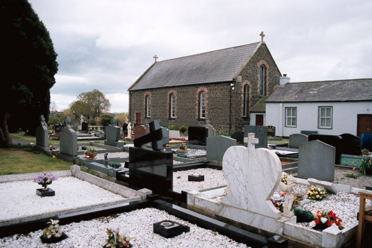  LYLO ROMAN CATHOLIC CHURCHYARD