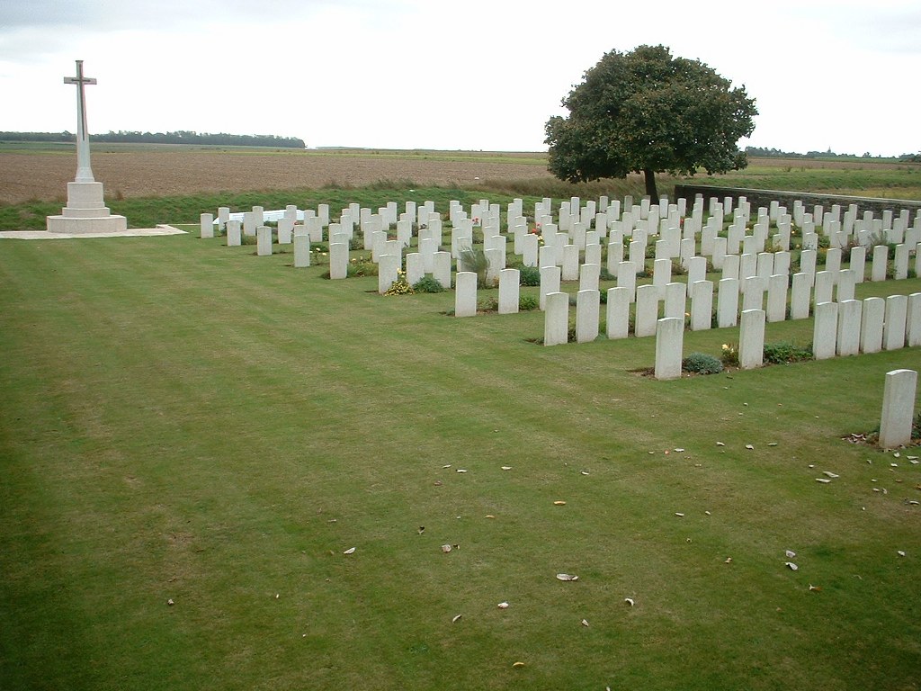 RUYAULCOURT MILITARY CEMETERY, Pas de Calais, France