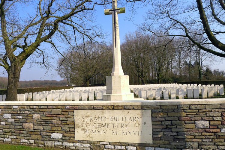 STRAND MILITARY CEMETERY Hainaut, Belgium