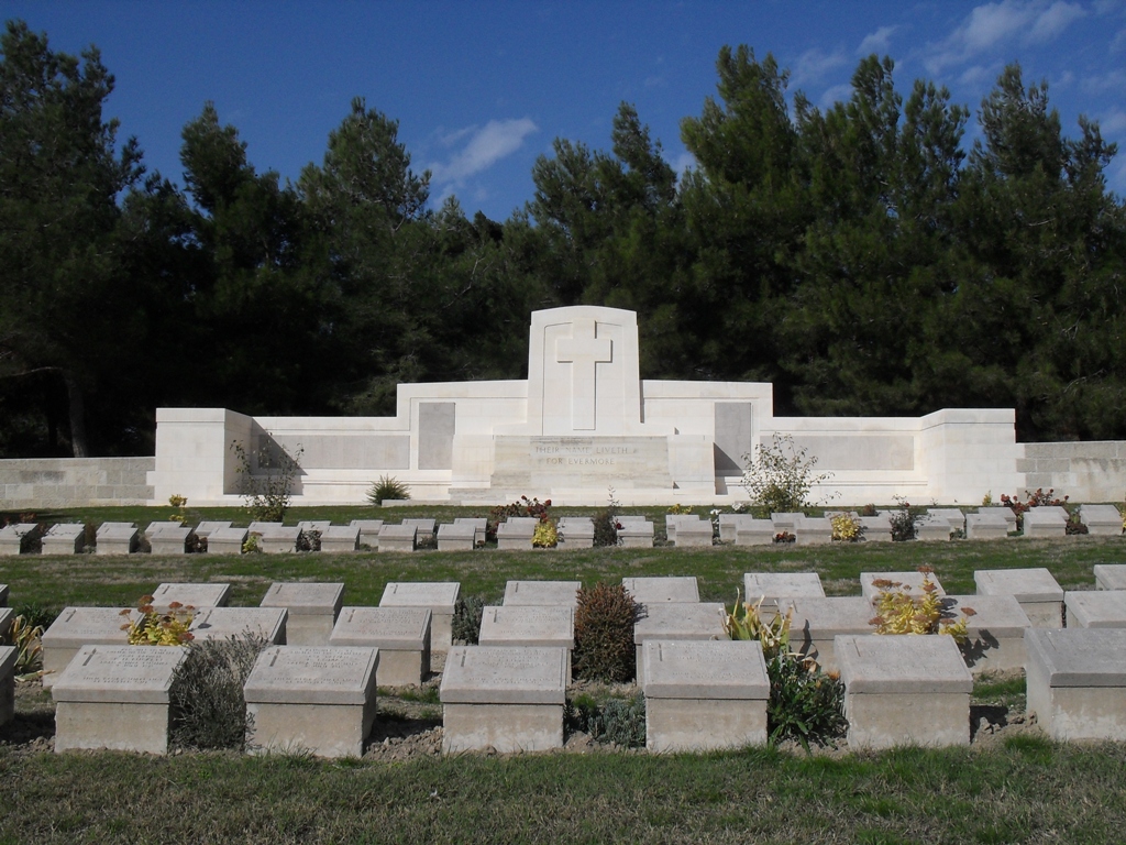 TWELVE TREE COPSE CEMETERY